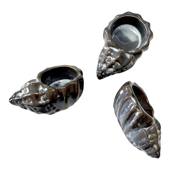 Glazed Ceramic Conch Seashell Tea Light Candle Holder Trio Tan And Dusty Blue - Picture 7 of 11